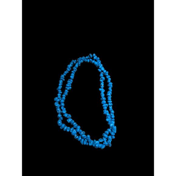 Unknown Jewelry - Blue beaded necklace